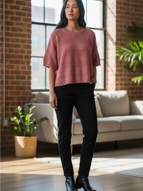 Pink Republic Rose Pink Crochet Knit Short Sleeve Sweater